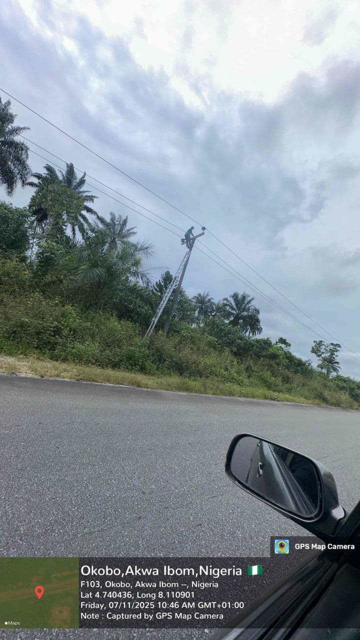 Emergency Reconstruction of existing 33kv single circuit Eket-Oron line, Akwa Ibom state - Image 1